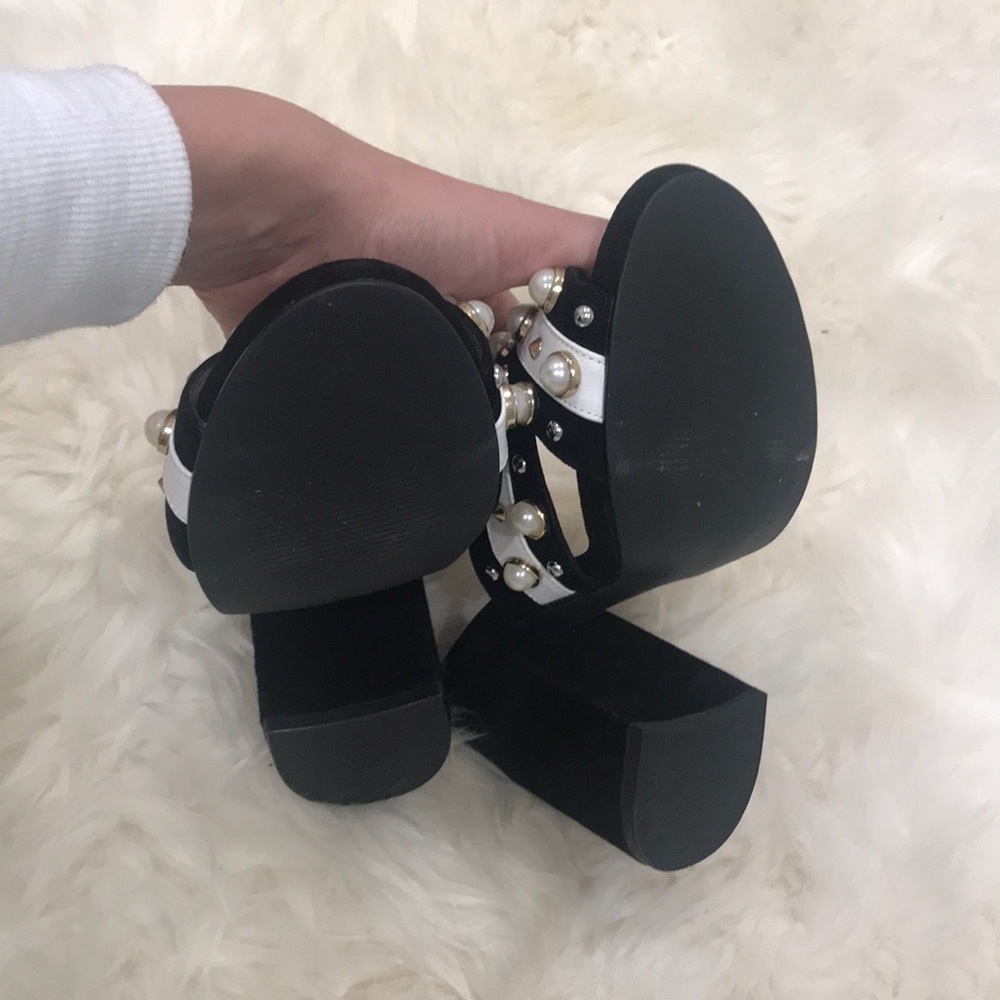 Shoes - Picture 6 of 6